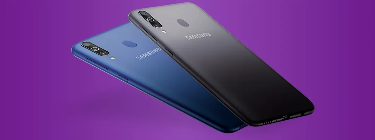 Смартфон Samsung Galaxy M30 в различных цветах