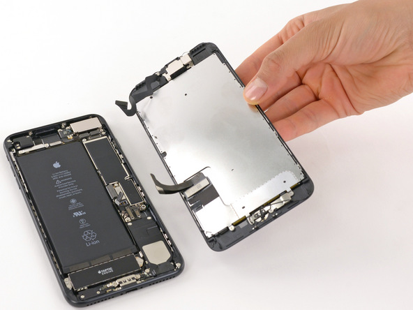 Замена экрана на IPhone 8